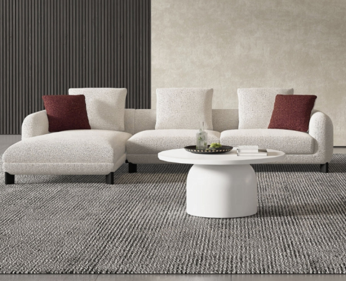 Mardi Sectional Sofa w/3 Pillows