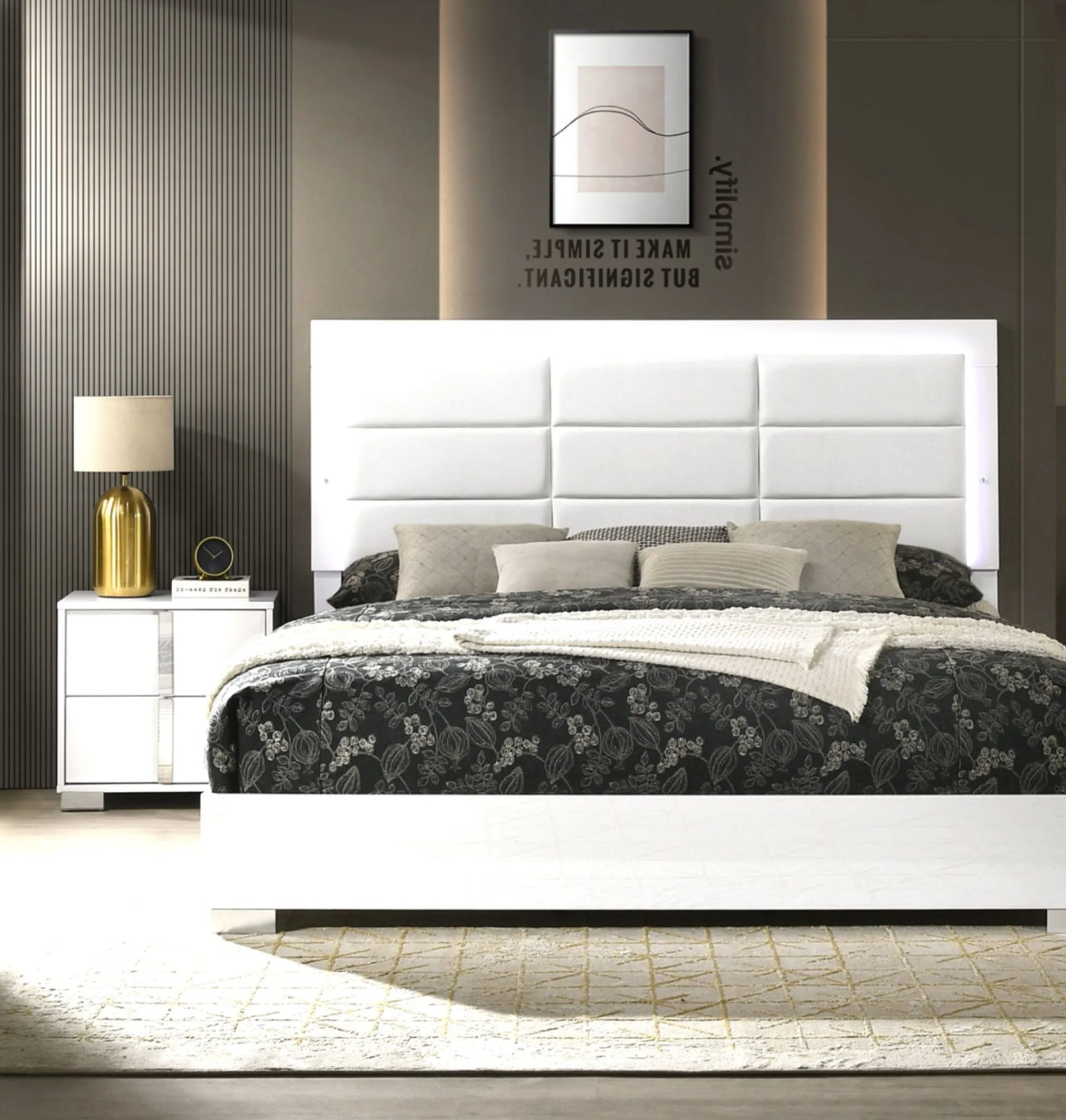 Manhattan 4pc Bedroom Set King /Queen
