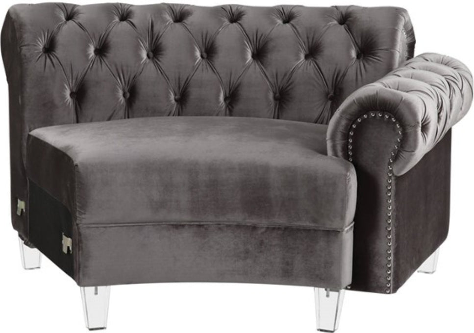 Gray Sectional Sofa with 7 Pillows