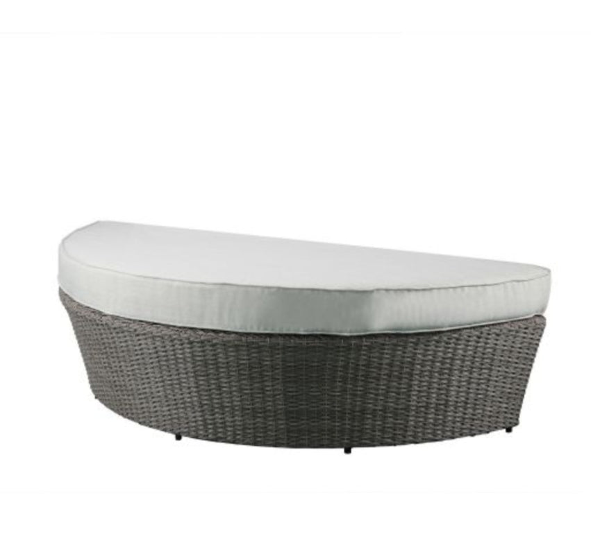 Glynn Patio Sofa & Ottoman
45025