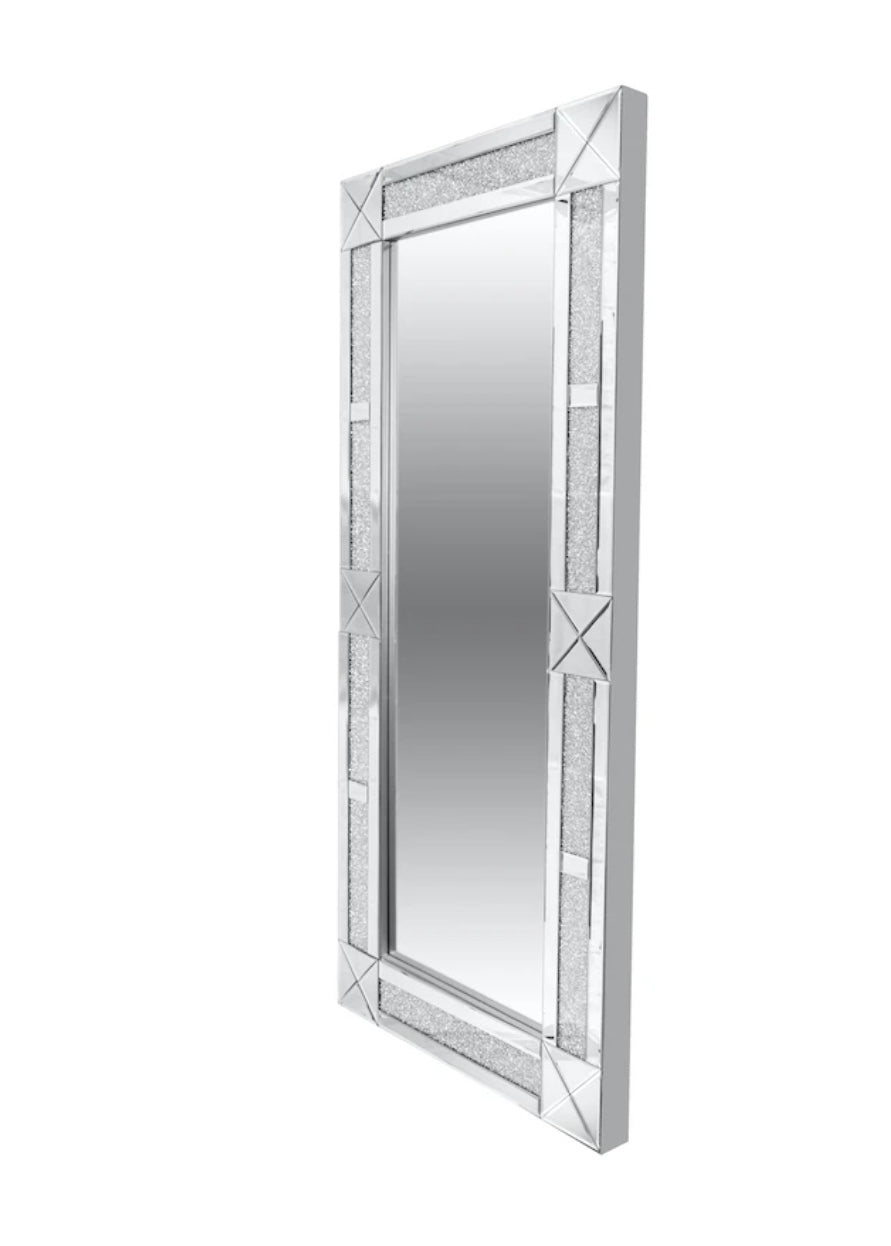 Diamond Accent Rectangle Mirror
SHT046