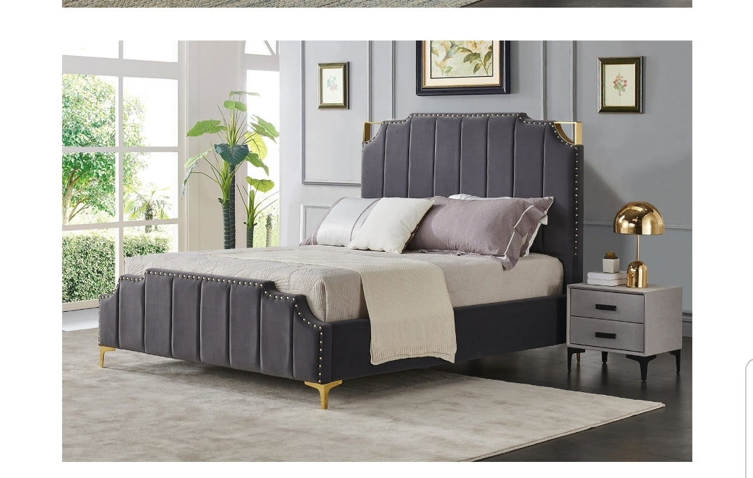 9906 Gray Belvet Bed King, Queen, Full