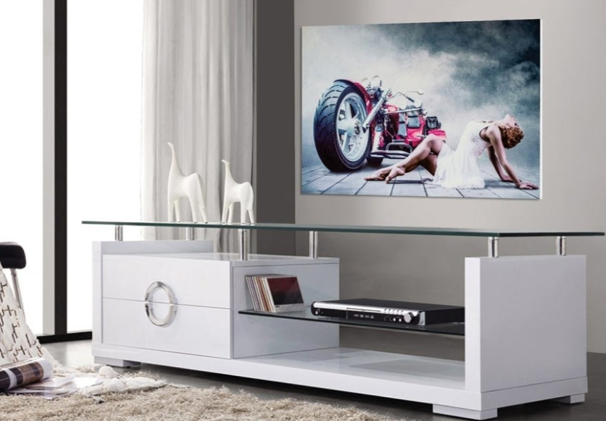 E-121
71" TV Stand