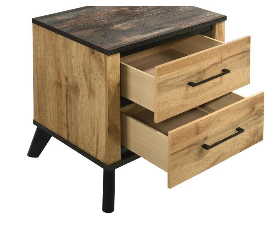 KAYWOOD 4-PIECE QUEEN / KING BEDROOM SET NATURAL PINE