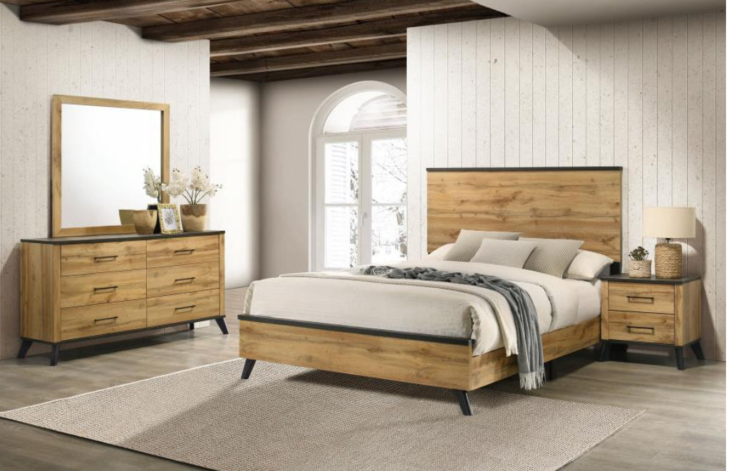 KAYWOOD 4-PIECE QUEEN / KING BEDROOM SET NATURAL PINE