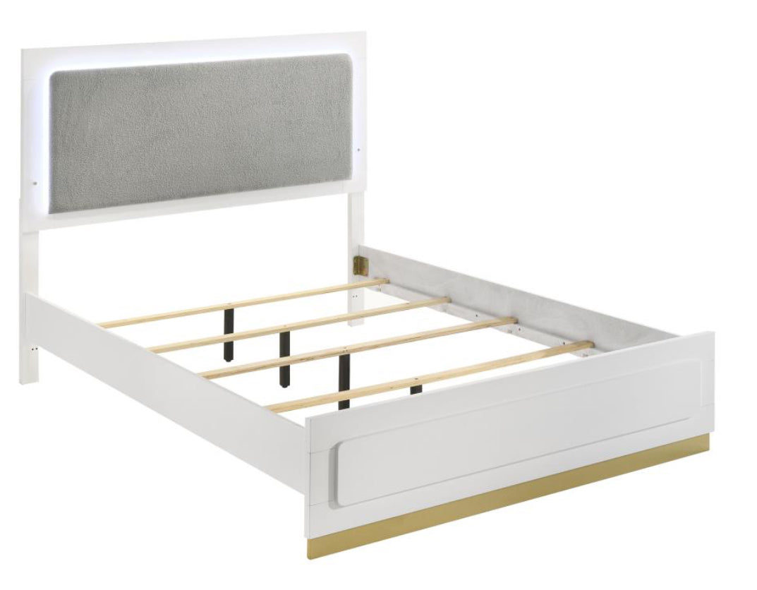 Caraway 4pc Queen/King Bedroom set