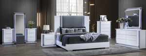 Ylime Smooth White 4 PC Bedroom Set