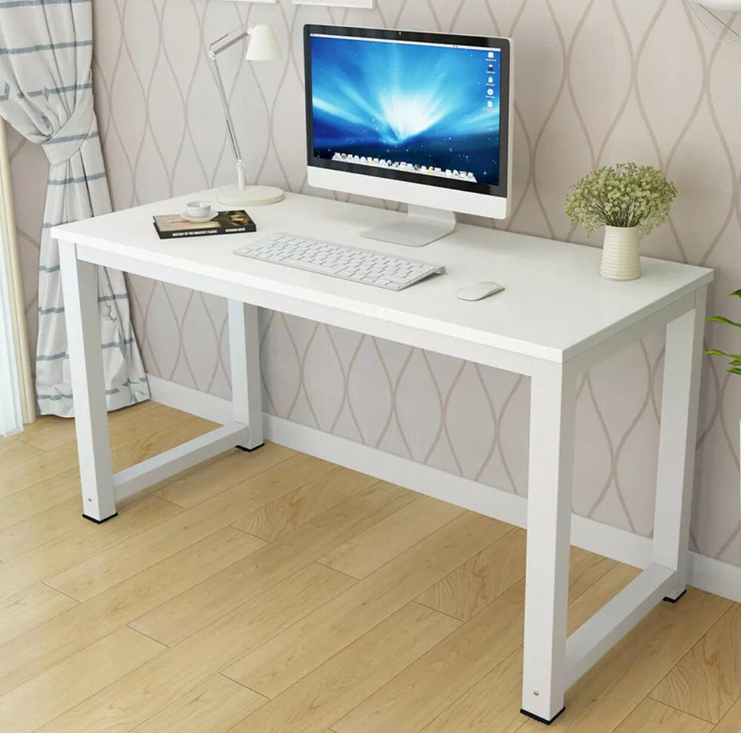 Simple White Top Office Desk With White Legs