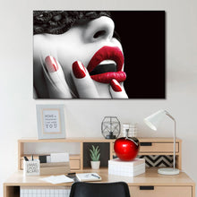 Load image into Gallery viewer, Fantasy Lips SU-70113 (47×32″ – 59″x39″) TEMPERED GLASS ART
