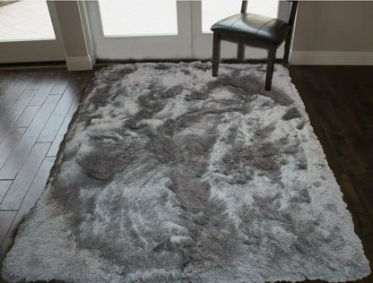 Light Gray Shaggy Shimmer Rug 5ft by 7ft