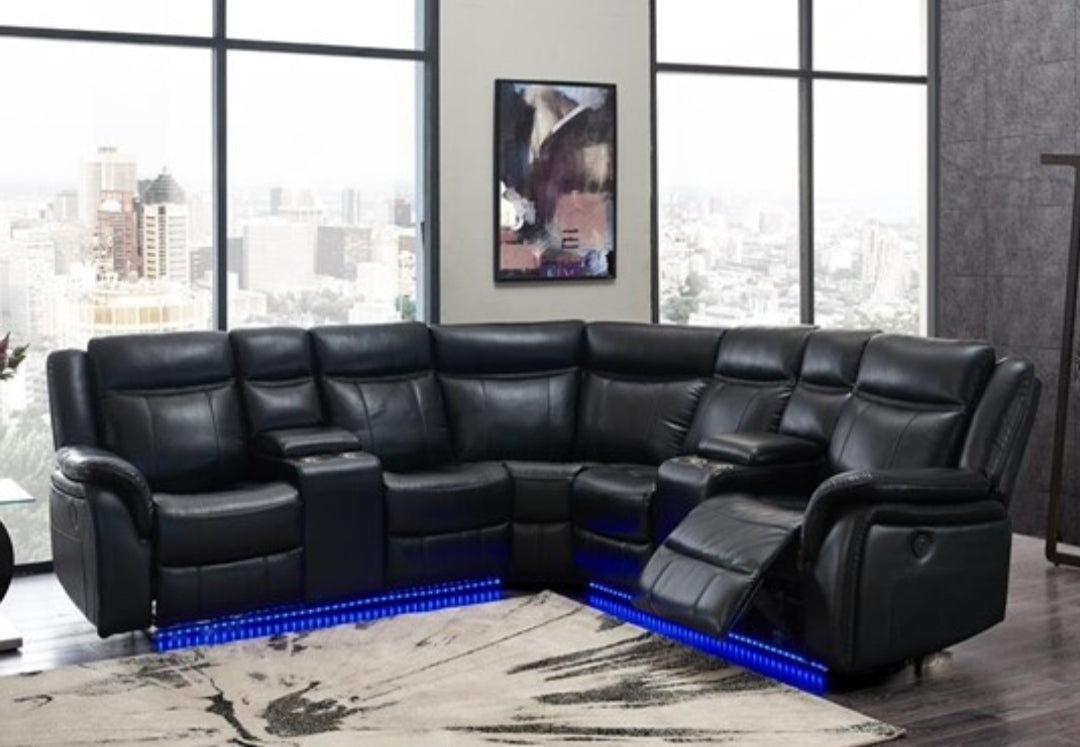 UM02 Blanche Black Sectional Glob