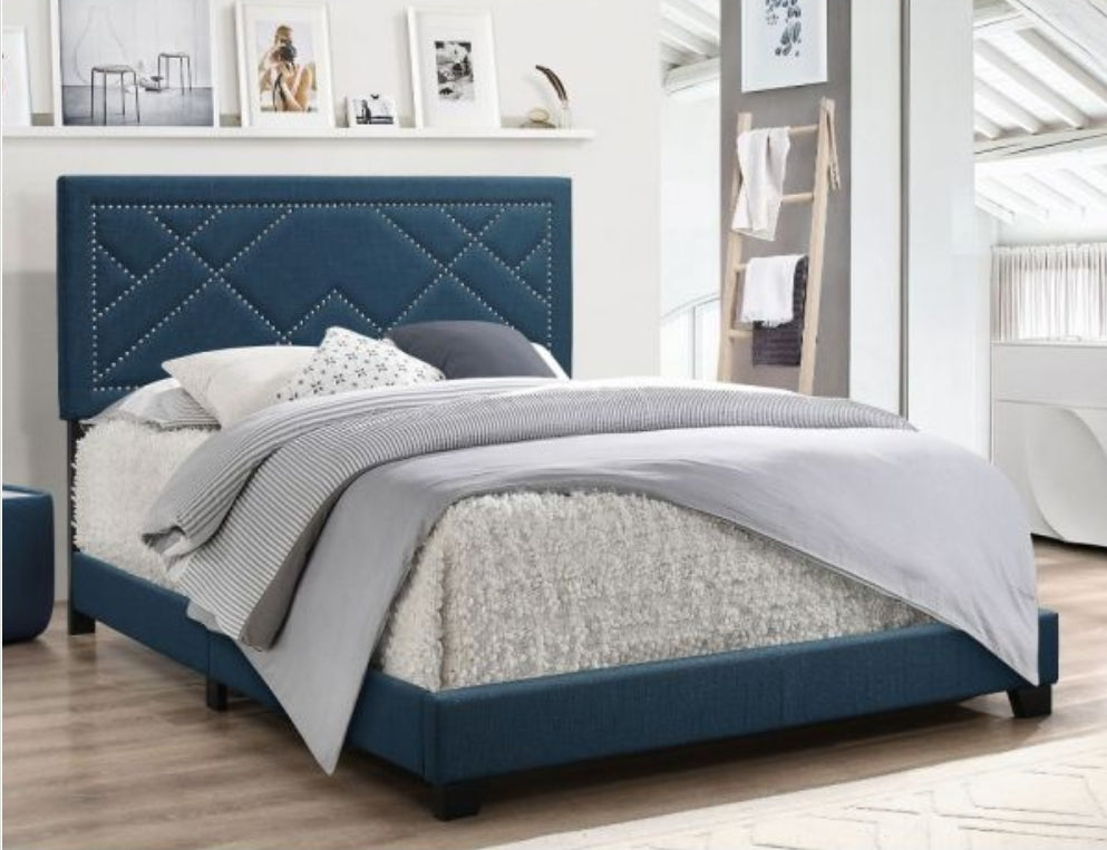 Ishiko Eastern King Bed
/ Queen