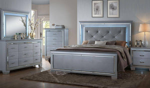 B7100 Lillian Queen/ King Panel Bedroom