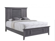 Load image into Gallery viewer, B4760 4pcs Bedroom Set Queen/ King
