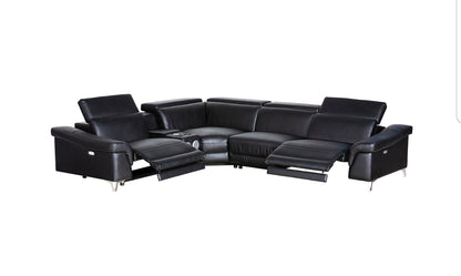 Spartacus Recliner

Black